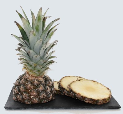 pineapple-627290_1920